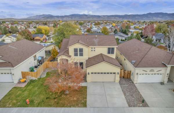 2647 Longridge Dr, Carson City, NV